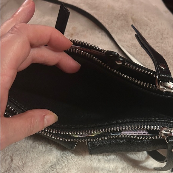 Nine West Two-Tone Pop Pocket Crossbody Bag - Picture 10 of 10